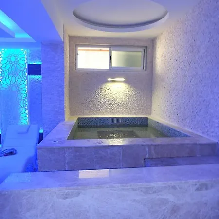 Crown City Appartement Avsallar